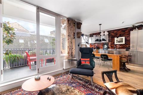 1 bedroom penthouse for sale, Shorts Gardens, Covent Garden, London, WC2H
