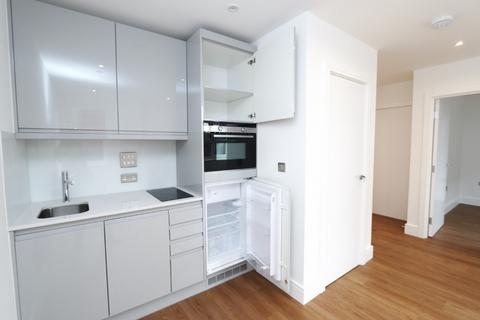 1 bedroom apartment to rent, London Road, Romford, RM7