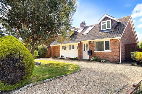 3 bedroom detached house for sale, Mill Road Avenue, Angmering, Littlehampton, West Sussex