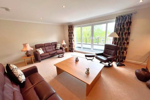 3 bedroom apartment for sale, Queensway Lodge, Poulton-Le-Fylde FY6