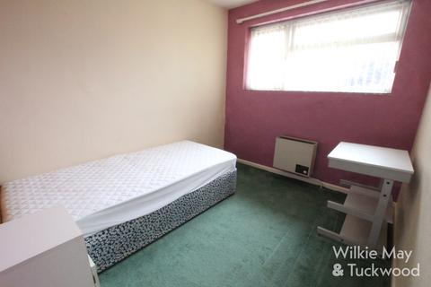 3 bedroom semi-detached house for sale, Moorland Road, Bridgwater TA6