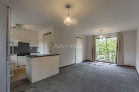 3 bedroom apartment to rent, Heron Wharf, Nottingham