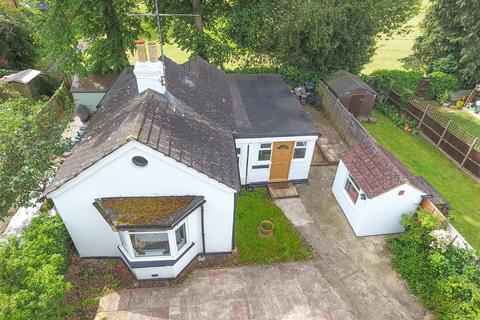 2 bedroom bungalow for sale, Farnborough, Hampshire GU14