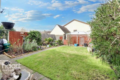 3 bedroom semi-detached bungalow for sale, Thorn Lane, Rainham