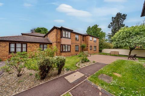 1 bedroom flat for sale, Slough,  Berkshire,  SL1