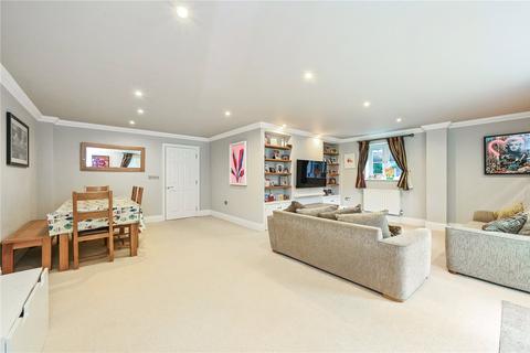 4 bedroom end of terrace house for sale, Silver Birch Mews, Greatham, Liss, Hampshire
