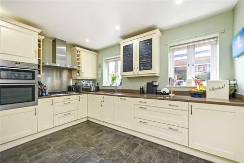 4 bedroom end of terrace house for sale, Silver Birch Mews, Greatham, Liss, Hampshire