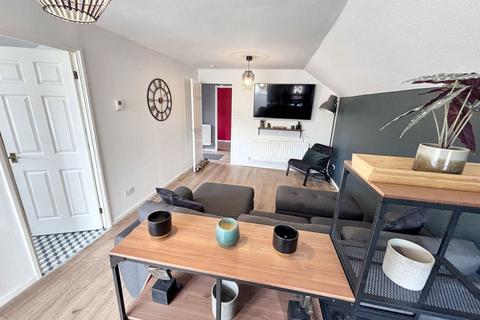 2 bedroom flat for sale, Dunlin Drive, Ayton, Washington, Tyne and Wear, NE38 0EB