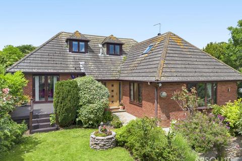 Bramble Lodge Burton Place, Brixham, TQ5 9JD