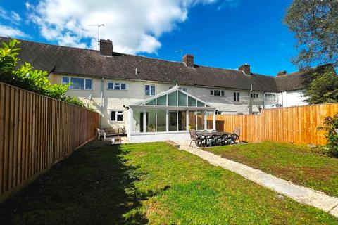 4 bedroom semi-detached house for sale, Lawrence Road, Cirencester, Gloucestershire, GL7