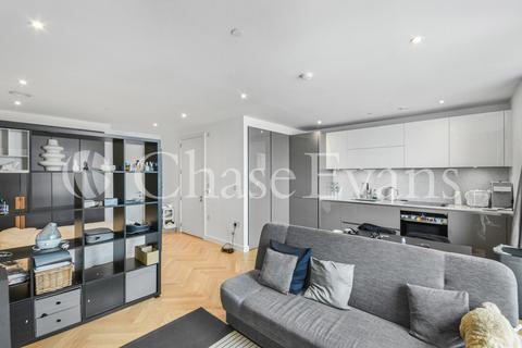 Studio for sale, Southwark Bridge Road, Elephant & Castle, London, SE1