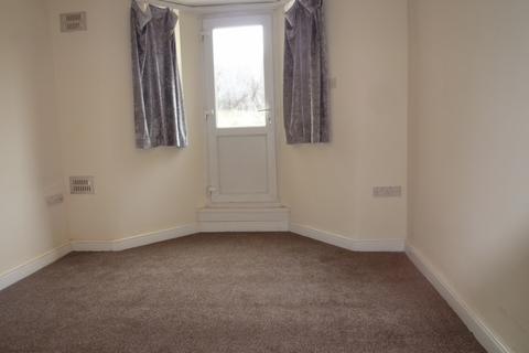 1 bedroom flat to rent, 34 Flat Rothesay Road, Luton LU1