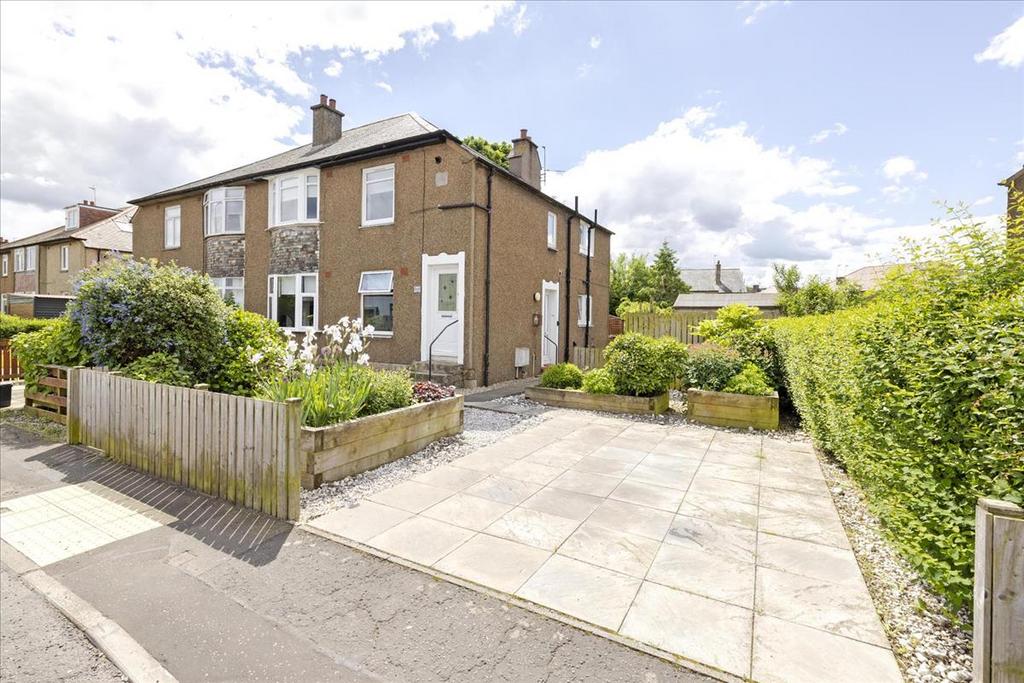 178 Oxgangs Road North, Edinburgh, EH13 3 bed flat for sale £215,000