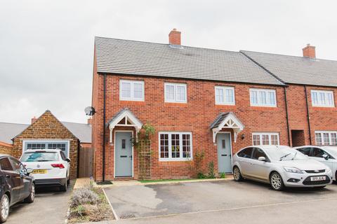 3 bedroom end of terrace house for sale, Bidwell Road, Banbury, OX16