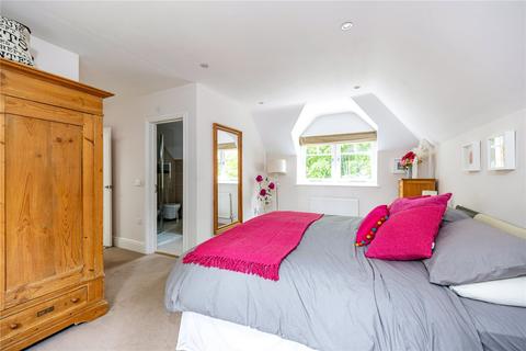 Birchwood Salt Lane, Hydestile, Godalming, GU8 4DH