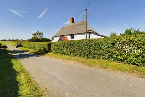 3 bedroom cottage for sale, Watering Road, Hoxne