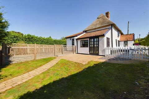 3 bedroom cottage for sale, Watering Road, Hoxne