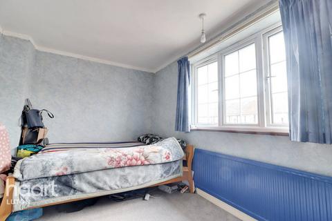 25 Connaught Road, Luton, LU4 8EP