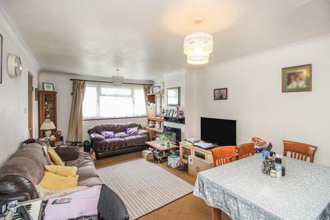 46 Beachy Road, Crawley, RH11 9HW