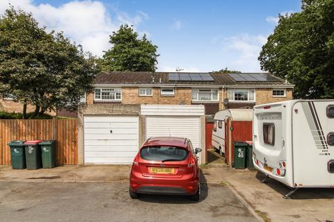 46 Beachy Road, Crawley, RH11 9HW