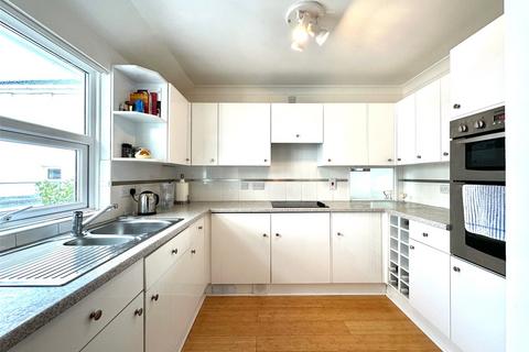 2 bedroom penthouse for sale, Wilmington Square, Eastbourne, East Sussex, BN21