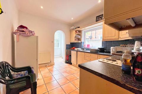 29 Bowling Green Road, Kettering, NN15 7QN