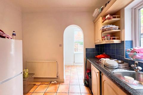 29 Bowling Green Road, Kettering, NN15 7QN