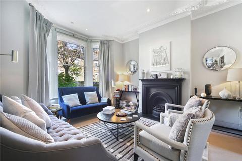 4 bedroom terraced house to rent, Arminger Road, London, W12