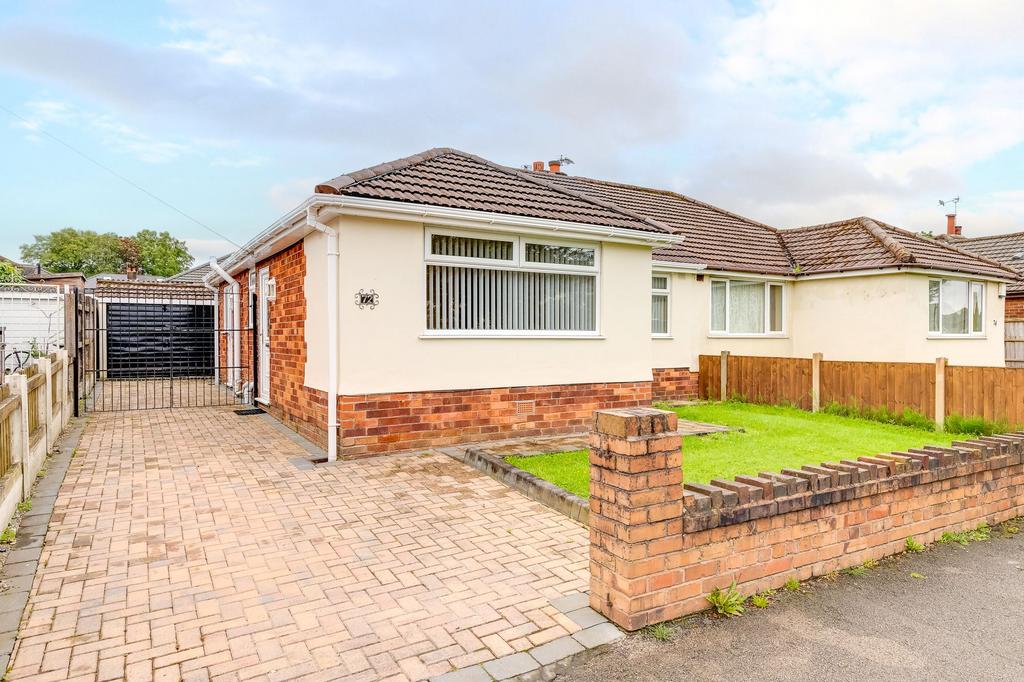 Shevington, Wigan WN6 2 bed semidetached bungalow for sale £190,000