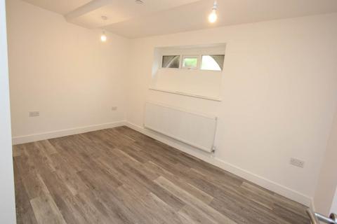 2 bedroom duplex to rent, St Nicholas Road, Barry, Vale of Glamorgan
