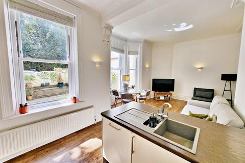 2 bedroom flat for sale, Dean Park