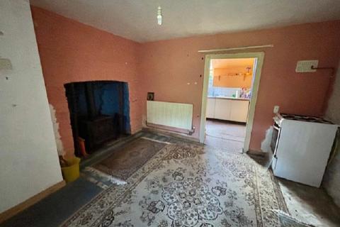 2 bedroom cottage for sale, Talley, Talley.
