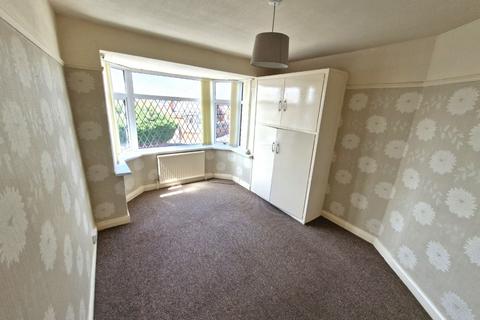 3 bedroom terraced house to rent, Finsbury Avenue, Blackpool, FY1