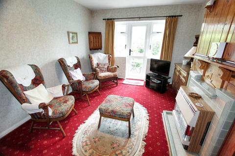 2 bedroom semi-detached bungalow for sale, Vicarage Lane, Wilstead, Bedford, MK45