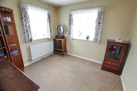 5 Vicarage Lane, Wilstead, Bedford, MK45 3EU