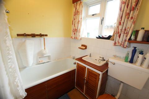 5 Vicarage Lane, Wilstead, Bedford, MK45 3EU
