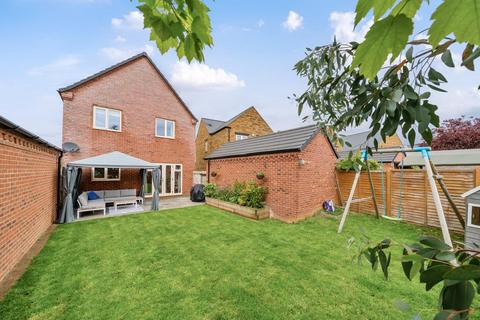 4 bedroom detached house for sale, Banbury,  Oxfordshire,  OX16