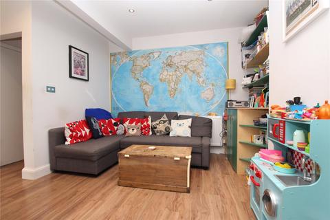 3 bedroom terraced house for sale, Bournewood Road, Plumstead, SE18