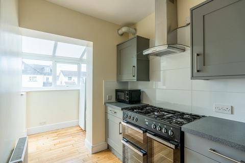 80 Downend Road, Downend, Bristol, BS16 5UE
