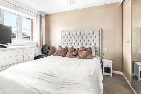 14 Barry Square, Bracknell, RG12 7FF