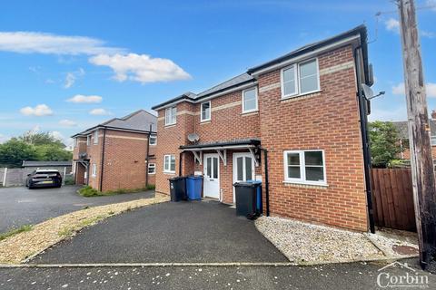 2 Dawkins Road, Hamworthy, Poole, BH15 4JD