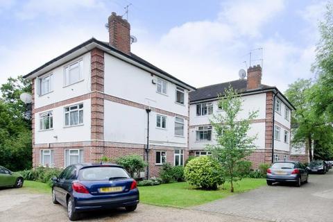 2 bedroom flat for sale, 25 Northcote, Pinner, London, HA5 3TW