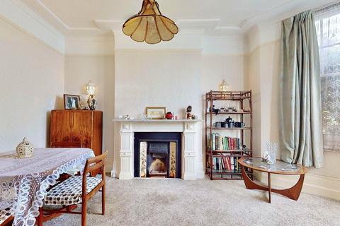 5 bedroom house for sale, Chester Road, London N19