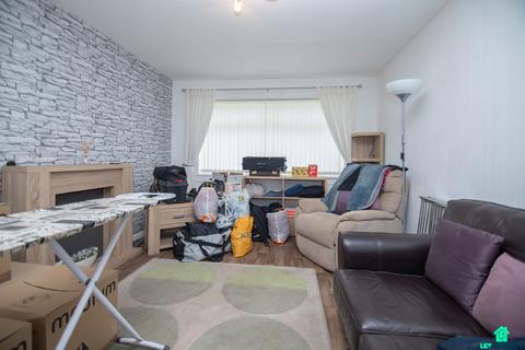 1 bedroom flat for sale, Cairnhill Drive, Glasgow G52