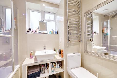 49 Faymore Gardens, South Ockendon, RM15 5NW