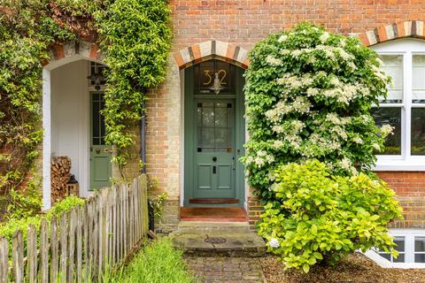 4 bedroom terraced house for sale, Sydney Road, Guildford, GU1