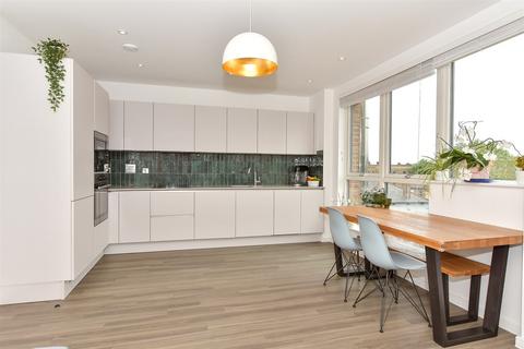 1 bedroom apartment for sale, Marlowe Road, Walthamstow, London