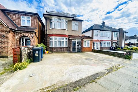 5 bedroom detached house for sale, Shaftesbury Avenue,  Southall, UB2