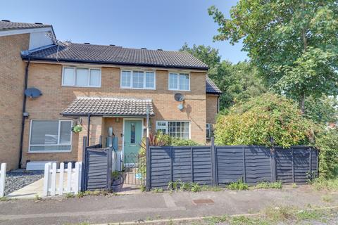 4 bedroom end of terrace house for sale, Chillerton, Netley Abbey