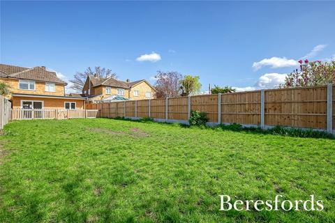 4 bedroom semi-detached house for sale, Mountnessing Road, Billericay, CM12